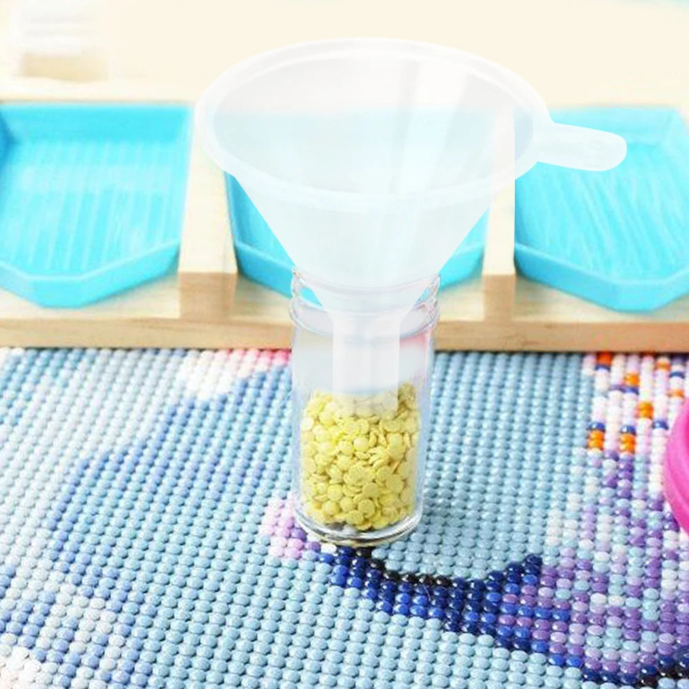 Diamond Painting Funnel Color Bead Container